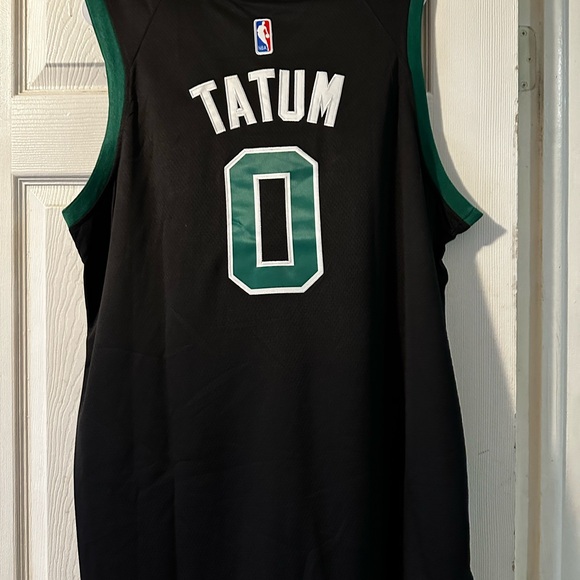 🖤SOLD OUT 💚Boston Celtics Size 2X - Picture 2 of 3